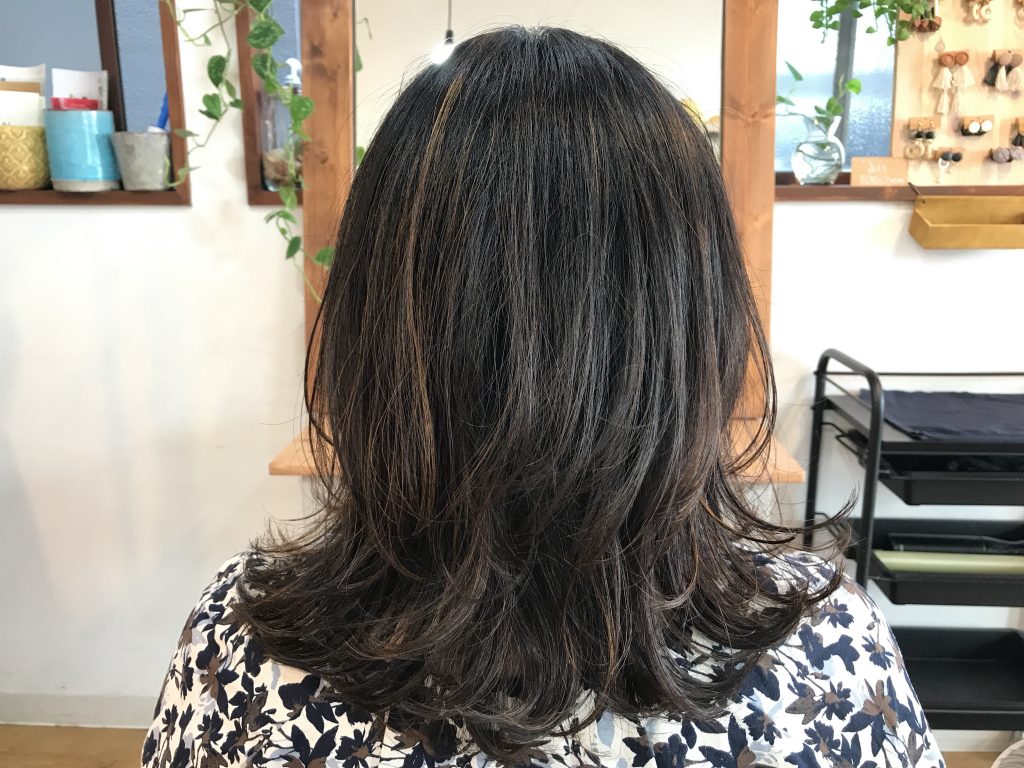 重め切りっぱなしも可愛いですが 思い切った段差アリのスタイルも可愛いです 北千住の美容室 ヘアサロン Pejite